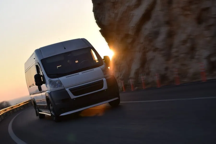 Bus jadący z Poznania do Holandii